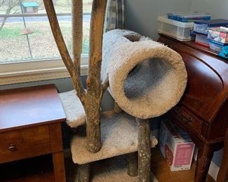 Cat tree
