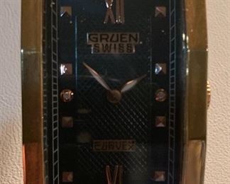 Gruen men's Curvex