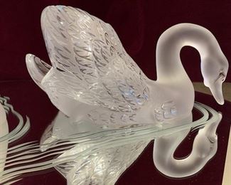 Lalique Swan