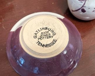 Judy Jones pottery