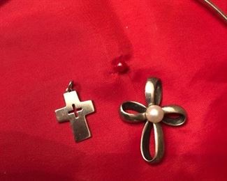sterling and pearl james avery cross pendant    small sterling avery cut out cross pendant/or charm 