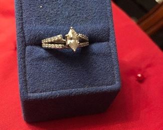 14 k white gold diamond engagement /wedding set  all clearly marked 14k  rings are soldered  so its 1 ring  size approx. 5 small not sure about sizing - happy to go to a jeweler if needed. great ring-$549