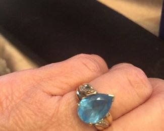 10 k yellow gold blue topaz ring. Approx size 6-6.25. $105