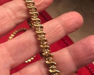 10k yellow gold tennis bracelet  