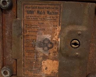 1920's "OHIO" 1¢ Match Vending Machine with Key