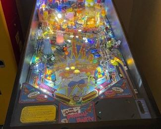 THE SIMPSONS Pinball Party Pinball Machine by STERN - In Excellent Condition  