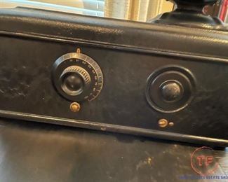 ATWATER KENT Model 40 Tube Radio with E3 Remote Speaker - WORKS