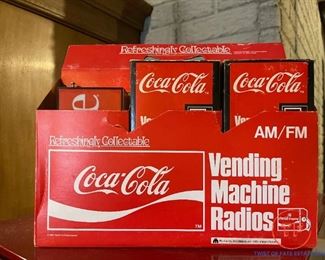 Vintage COCA COLA AM/FM Vending Machine Radios with Original RARE Retail Display Case
