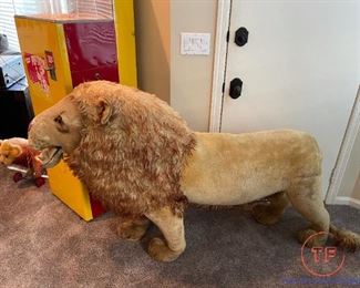 Antique STEIFF Large Lion - Originally Displayed in FAO SCHWARZ in NYC