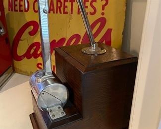 Store Counter Top Jump Spark Cigar Lighter ELDRED / MIDLANDS Type 