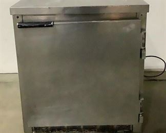 Located in: Chattanooga, TN
MFG Beverage Air
Model WTR27A-23
Power (V-A-W-P) 115V - 50Hz - 4A - 1P
Rolling Stainless Steel Refrigerator
Size (WDH) 27"W x 29"D x 32-1/2"H
**Sold as is Where is**

SKU: I-FLOOR