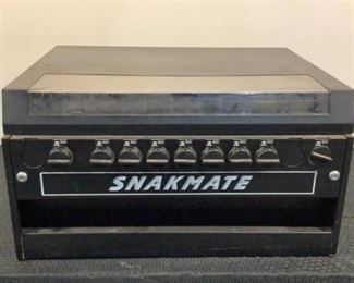Located in: Chattanooga, TN
Condition Used
MFG Snakmate
Vending Machine
Size (WDH) 28 1/4" X 22 1/2" X 15"
* No Keys*
* Sold As Is Where Is*

SKU: K-8-B
Unable To Test