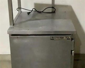Located in: Chattanooga, TN
MFG Beverage Air
Model WTR27A
Power (V-A-W-P) 115V - 4A - 1P
Rolling Commercial Refrigerator
**Sold as is Where is **

SKU: P-5-A
Tested Works