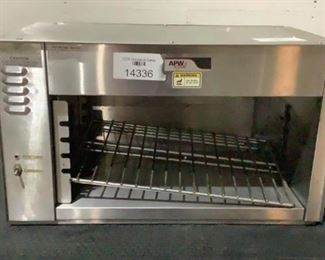 Located in: Chattanooga, TN
MFG APW Wyott
Model CMW-24
Ser# 140090702001
Power (V-A-W-P) 208V, 60Hz, PH1, 2400W
Cheese Melter
Size (WDH) 26-1/2"Wx17"Dx15-1/2"H

**Sold as is Where is**

SKU: J-6-B
Unable To Test