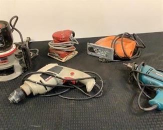 Located in: Chattanooga, TN
Assorted Power Tools
(2) Drills
MFR's - Task Force, Makita
(1) Jig Saw
MFR - Chicago Electric Power Tools
(1) Finishing Sander
MFR - Makita
(1) Router
MFR - Sears

**Sold as is Where is**

SKU: G-2-A
Tested Works
