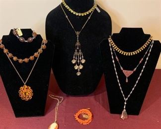 Amber Necklace Bracelet Collection