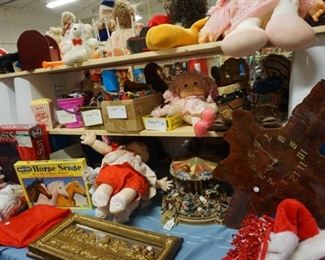 dolls, animals, decor