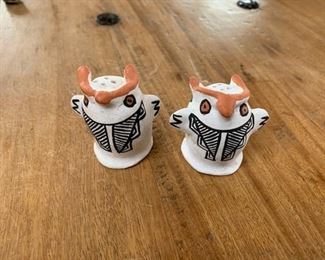 **Now $40** $80 Vintage pair of Acoma owl salt and peppers, signed SV