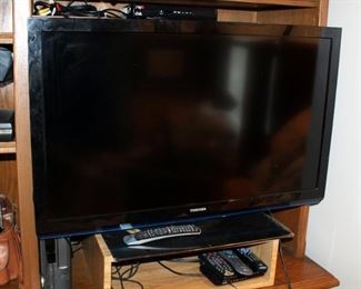 Toshiba 40in Smart TV, Model #40S51U With Remote, Includes Magnavox VHS Player, Dish Satellite Components Not Included