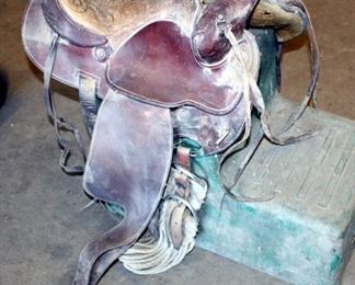 14in Western Leather Saddle With 5.5in Gullet