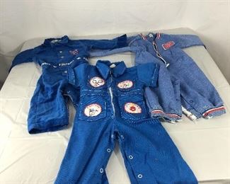 Lot 10 
Vintage boys  onesie some snap buttons they look very retro they have some wear has a little dot stain $10 for the whole bundle