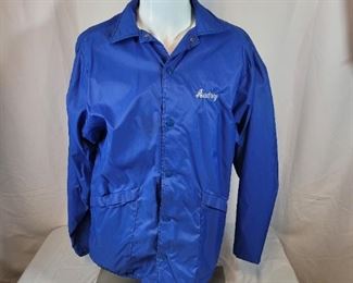 LOT 16 
Vintage Ski light weight jacket size medium graphic on the back $7