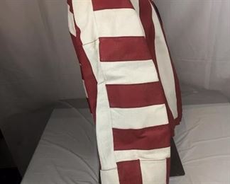 Lot 27 
More pictures 