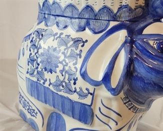 Lot 33 more pictures