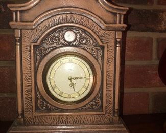 Vintage German wind up clock that needs a new winder