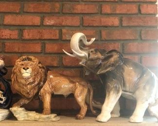 Goebel lion Dux elephsnt