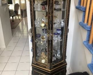 Lighted cabinet with Asian design