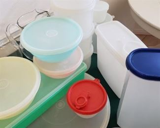 Lots of nice Tupperware