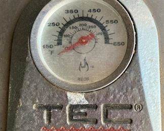 TEC Char-Broil grill