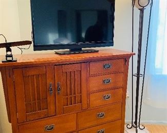 Chest Furniture, TV, Floor Lamp