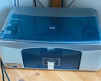 HP PSC 1315 all-in-one printer scanner copier
