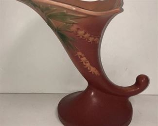 Roseville Pottery "Bleeding Heart" Cornucopia Vase