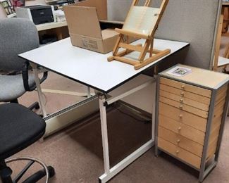 Art Table