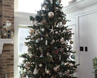 10' tall Christmas tree for those high Kingwood ceilings