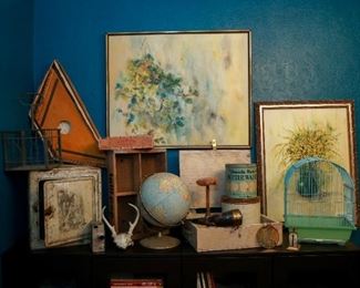 Art, antiques, vintage items
