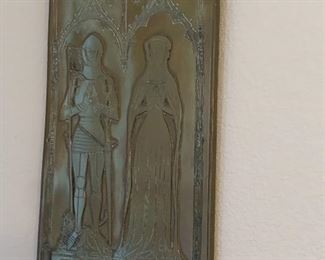 $120 KNIGHT AND LADY PLAQUE