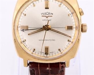 A vintage Vulcain "Cricket" wristwatch. Manual winding movement with "Cricket" alarm, round Silvered dial with square markers, in a 34 mm gold filled case with replaced leather strap. Case unopened, some case wear, running when cataloged. ESTIMATE $300-400