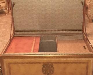 Maitland - Smith .. with beveled glass .. picture 2 of 6