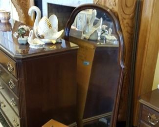 Drexel Heritage bedroom furnishings