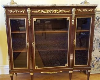 Antique French vitrine, lovely ormolu
