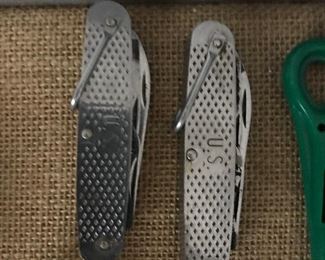 US 1986D military knives