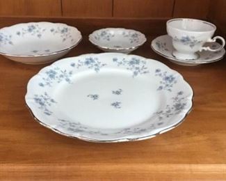 Bavaria China Service for 12