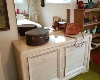 What a beautiful piece-Mid-Century Modern Blonde Credenza Dresser with Mirror. 