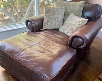 Legacy Leather lounge chair