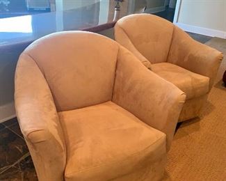 3 swivel chairs by Sherrill