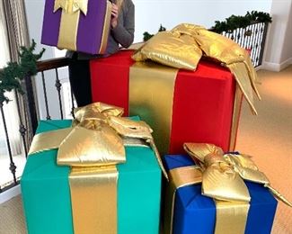 Oversized packages from Frontgate*** 3 have sold & only the largest red one is still available